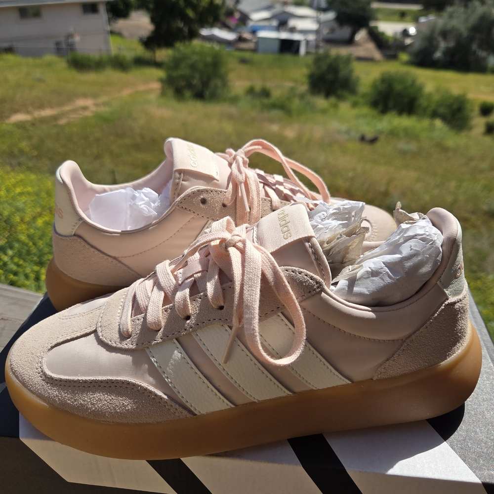 Adidas Women's Pastel Pink and Cream Sneakers - Picture 8 of 8